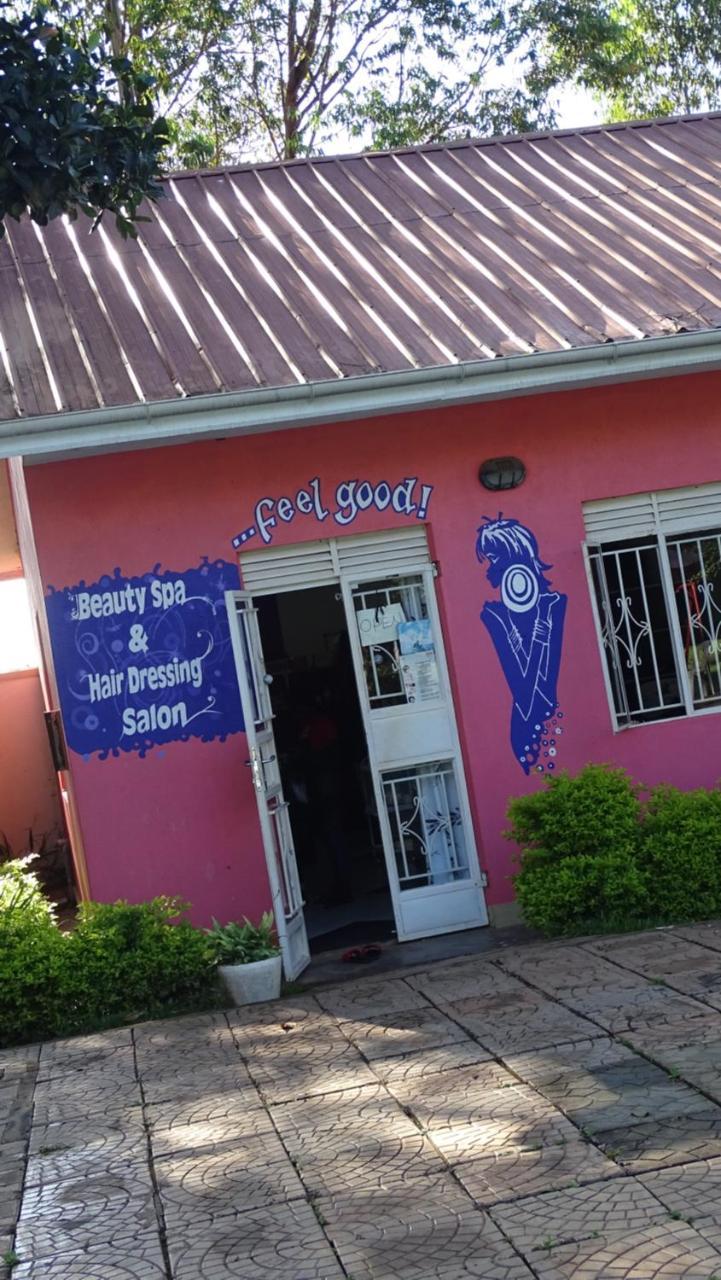 African Village Hotel Mukono Town Exterior photo